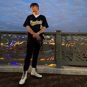 Meet your Posher, Nate